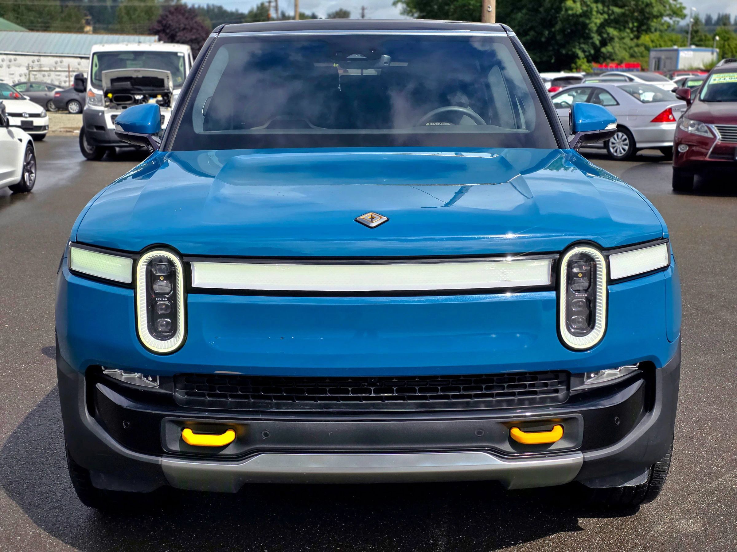 Used 2023 Rivian R1S Adventure Quad AWD/4WD image 3