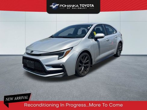 Used 2024 Toyota Corolla SE FWD image 1