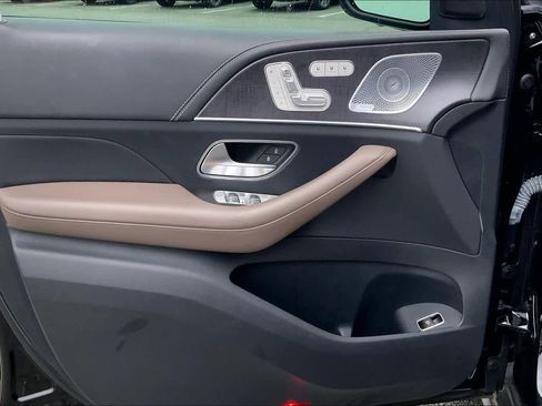 Used 2021 Mercedes-Benz GLE 63 AMG S image 21