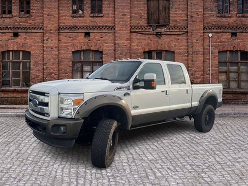 Used 2016 Ford F350 King Ranch w/ Snow Plow Prep Package image 2