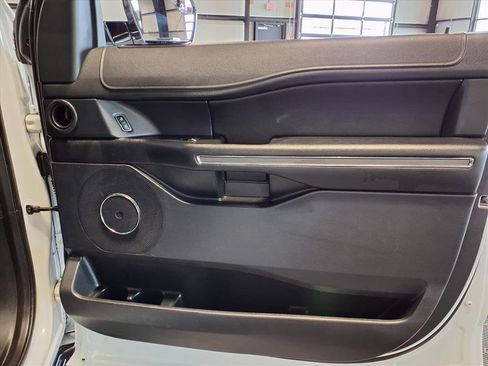 Used 2019 Ford Expedition XLT w/ Equipment Group 201A image 14