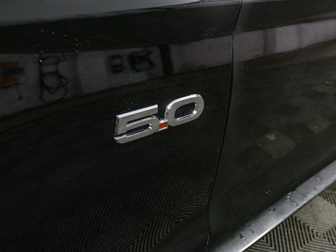 Used 2023 Ford Mustang GT Premium image 8