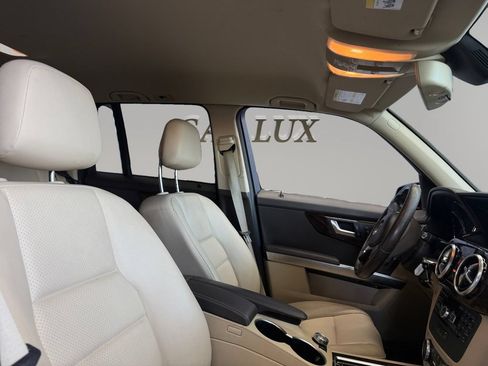 Used 2015 Mercedes-Benz GLK 350 2WD w/ Appearance Package image 14