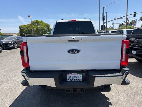 Used 2024 Ford F250 Lariat w/ Lariat Ultimate Package AWD/4WD image 5