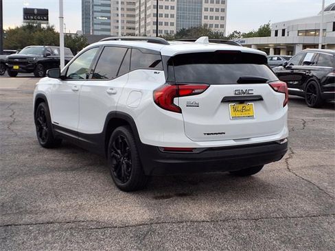 Used 2020 GMC Terrain SLT w/ Preferred Package image 24