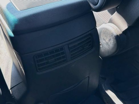 Used 2012 Nissan Titan SV w/ SV Value Truck Pkg RWD image 28