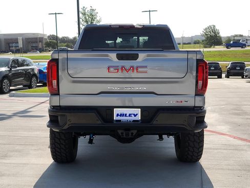Used 2026 GMC Sierra 1500 AT4X AWD/4WD image 4