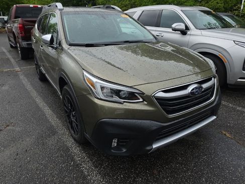 Used 2020 Subaru Outback Touring XT AWD/4WD image 2