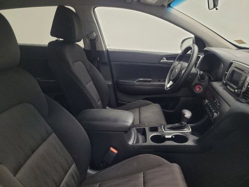 Used 2017 Kia Sportage LX FWD image 21