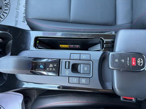 Used 2024 Toyota Prius Prime Premium w/ Advanced Technology Package FWD image 21