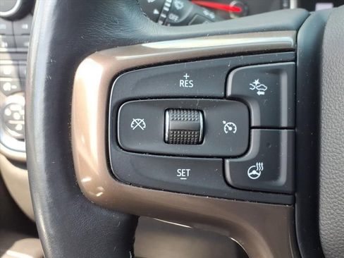 Used 2023 Chevrolet Silverado 2500 High Country w/ Z71 Off-Road Package AWD/4WD image 27