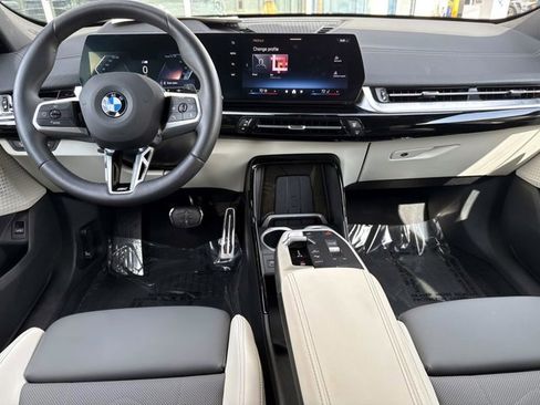 Used 2026 BMW X2 xDrive28i w/ Technology Package AWD/4WD image 17