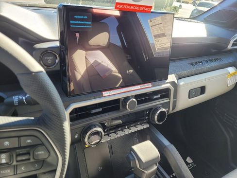 New 2025 Toyota Tacoma Limited image 20