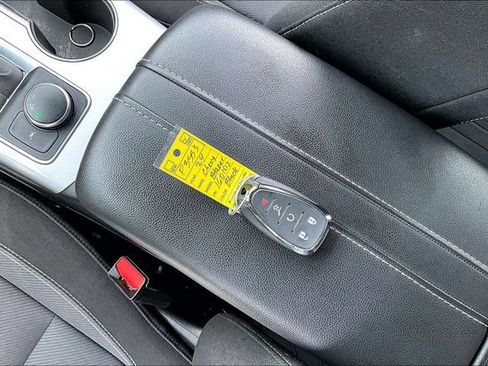 Used 2024 Chevrolet Blazer LT w/ Convenience Package FWD image 34