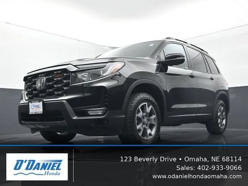 Used 2023 Honda Passport TrailSport image 9