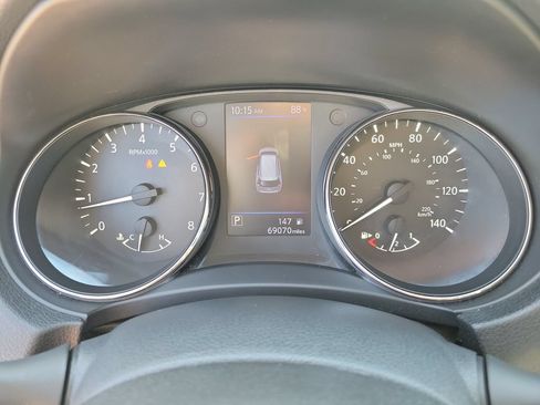 Used 2019 Nissan Rogue S FWD image 20