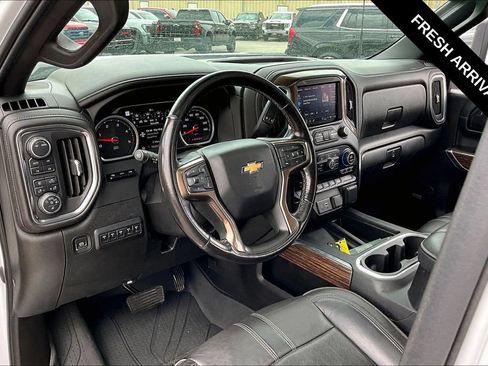 Used 2021 Chevrolet Silverado 2500 High Country w/ Z71 Off-Road Package AWD/4WD image 6