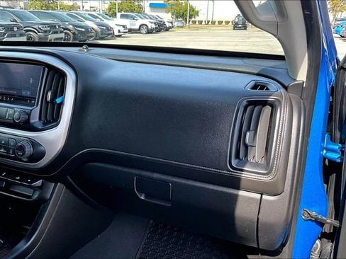 Used 2022 GMC Canyon Elevation image 21