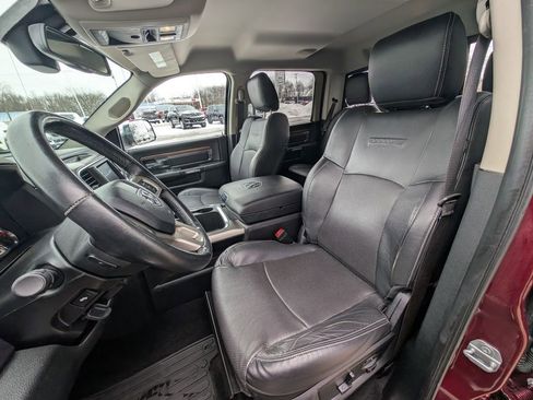 Used 2016 RAM 1500 Laramie w/ Convenience Group image 13