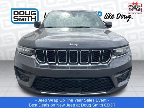 New 2025 Jeep Grand Cherokee Laredo w/ Trailer Tow Package image 2
