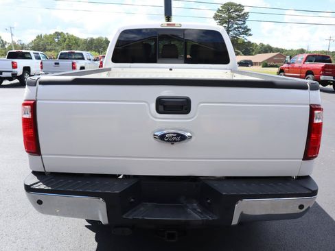Used 2016 Ford F250 Lariat w/ Chrome Package AWD/4WD image 8