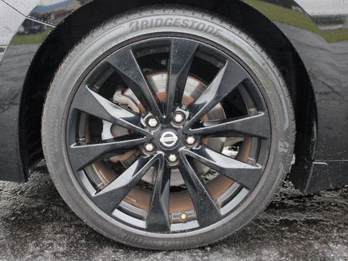 Used 2017 Nissan Maxima SR w/ Midnight Edition FWD image 51