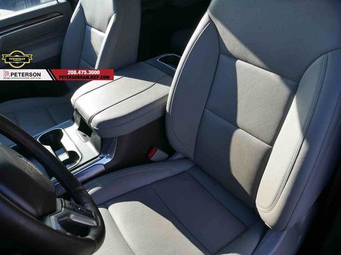 Used 2025 Chevrolet Silverado 3500 LTZ w/ LTZ Plus Package image 39