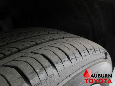 Used 2023 Subaru Impreza Premium image 11