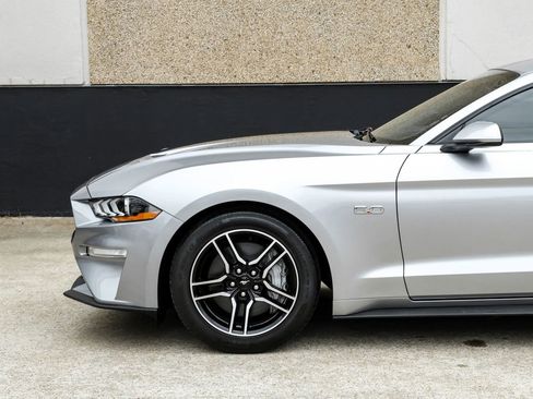 Used 2022 Ford Mustang GT RWD image 19
