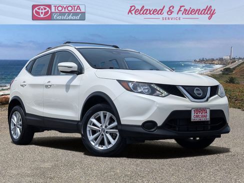 Used 2019 Nissan Rogue Sport SV FWD image 1