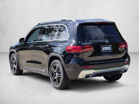 Used 2026 Mercedes-Benz GLB 250 image 6