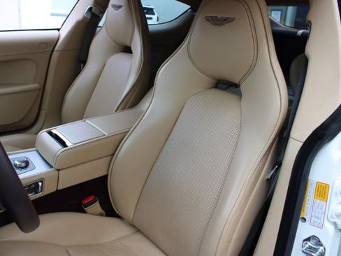 Used 2012 Aston Martin Rapide RWD image 9