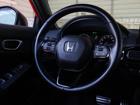 Used 2023 Honda Civic Sport image 6