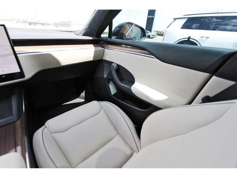 Used 2021 Tesla Model S Plaid AWD/4WD image 11