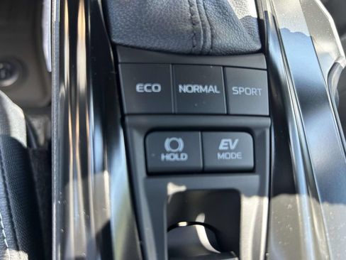 New 2026 Toyota Camry SE FWD image 21