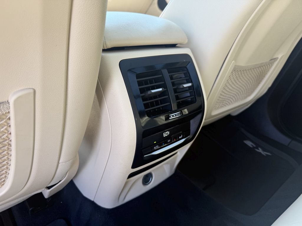 Used 2018 BMW X3 xDrive30i AWD/4WD image 24