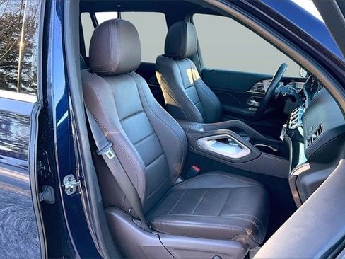 Certified 2022 Mercedes-Benz GLS 450 4MATIC image 33
