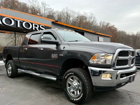 Used 2014 RAM 2500 SLT image 29