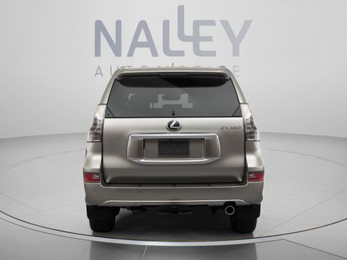 Used 2020 Lexus GX 460 Premium w/ Premium Package AWD/4WD image 3