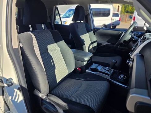 Used 2022 Toyota 4Runner SR5 image 28