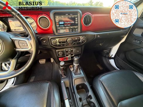 Used 2022 Jeep Gladiator Rubicon w/ Trailer Tow Package AWD/4WD image 29