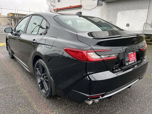 New 2026 Toyota Camry Hybrid image 7