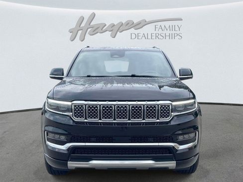 Used 2024 Jeep Grand Wagoneer L 4WD image 8