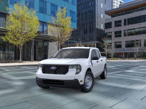 New 2026 Ford Maverick XL AWD/4WD image 2