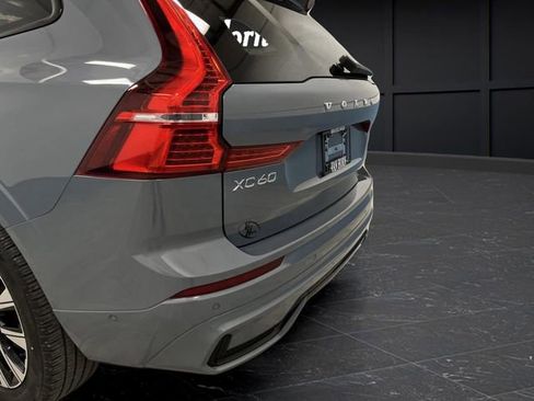 Used 2024 Volvo XC60 B5 Plus w/ Climate Package image 36