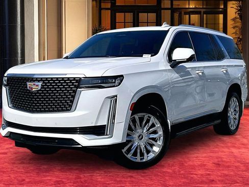 Used 2021 Cadillac Escalade Premium Luxury RWD image 1