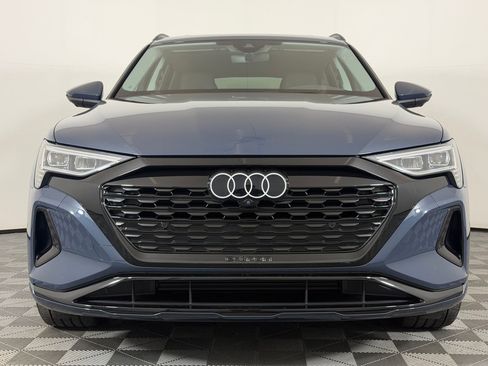 Used 2024 Audi Q8 e-tron Premium Plus w/ Premium Plus Package AWD/4WD image 6