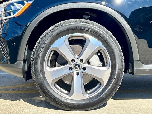 Certified 2022 Mercedes-Benz GLC 300 4MATIC image 8