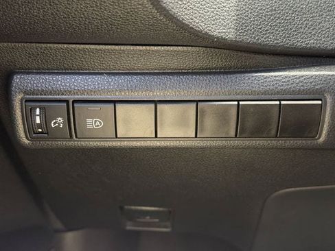Used 2023 Toyota Corolla LE FWD image 21