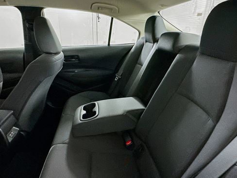 Used 2024 Toyota Corolla LE image 27